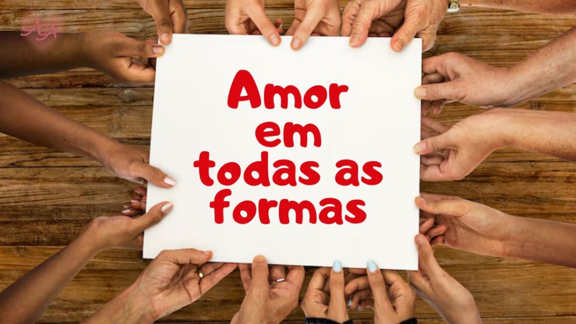 Diversas mãos de adultos e crianças se unindo em um círculo, simbolizando a união familiar na adoção.